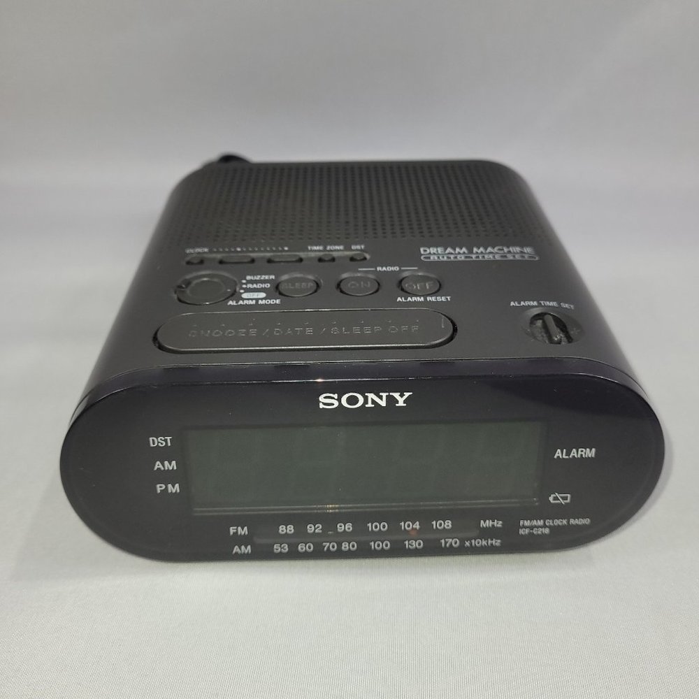 Sony Dream Machine ICF-C218 Electric Clock Radio Alarm Digital Display